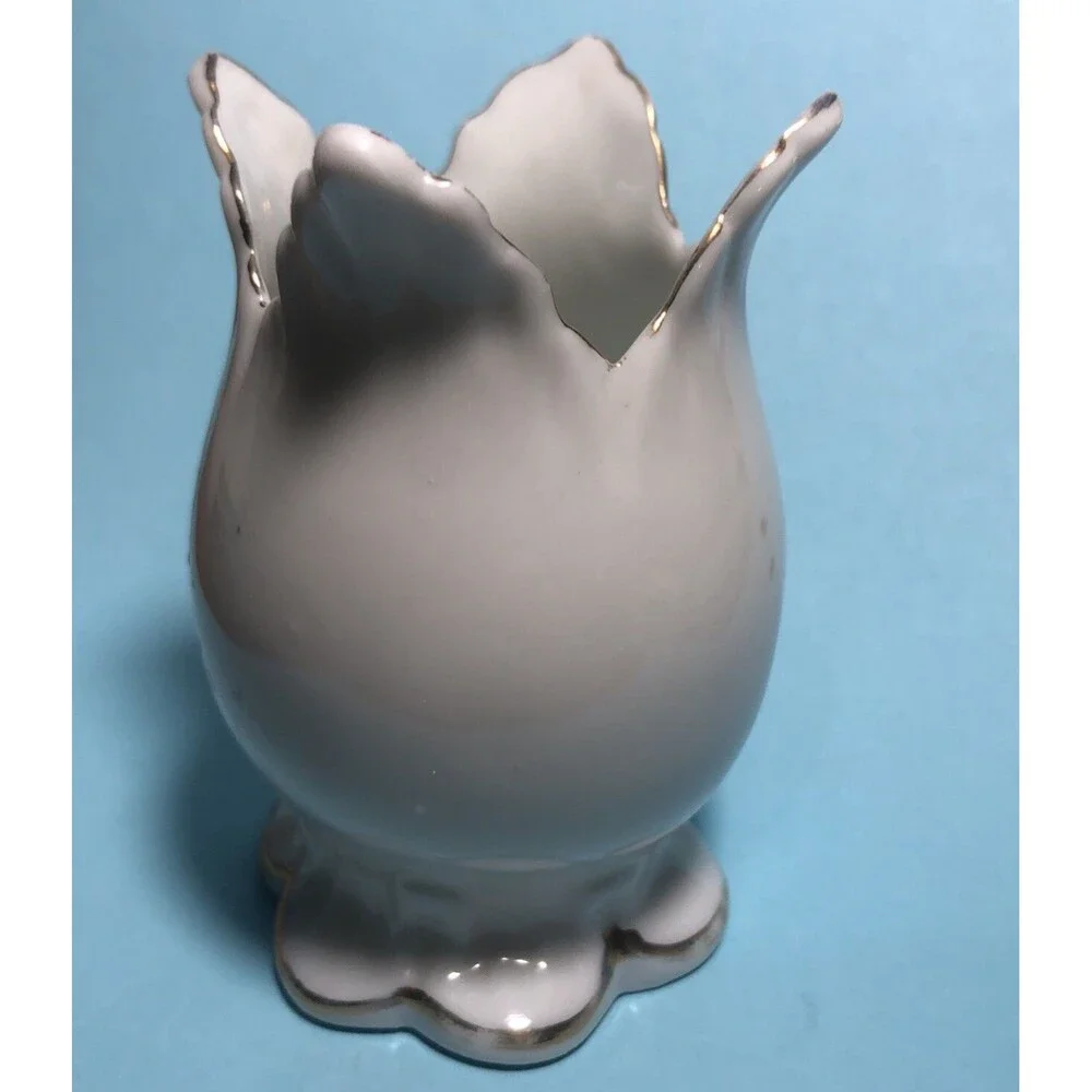 Trees of Mystery End of the  Trail souvenir toothpick holder White Tulip -EFCCo